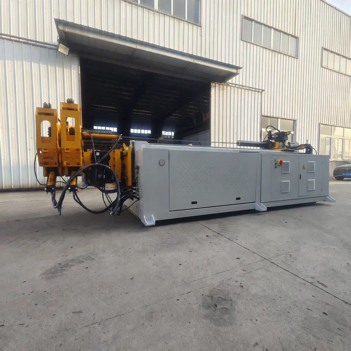 DW Series Automatic CNC Tube Bending Machine for Ø18–325 mm Pipes view 3